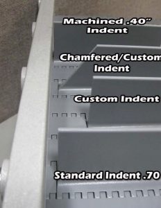 Conveyor drive flight indents